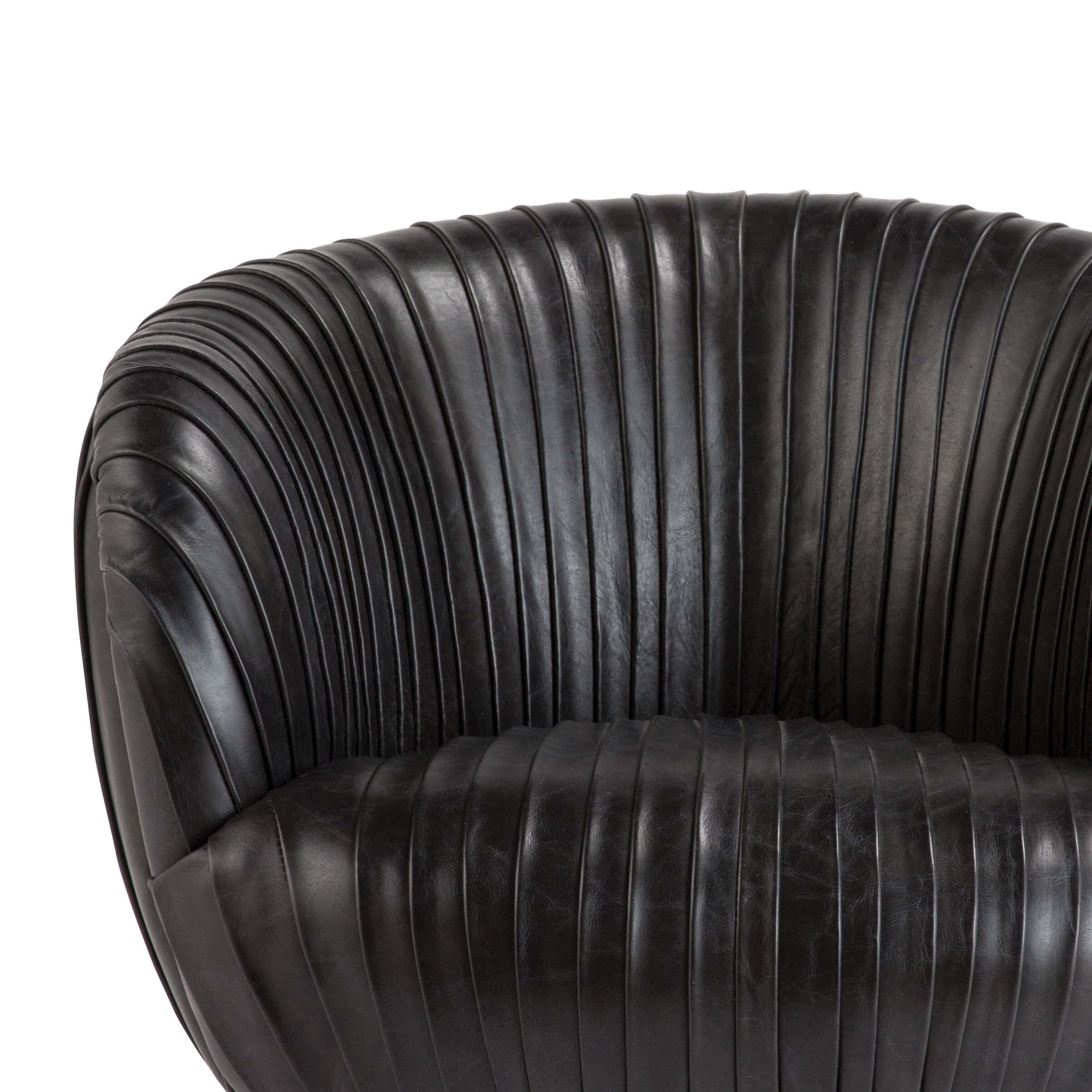 Beretta Leather Chair (Modern Black) | Regina Andrew Detroit